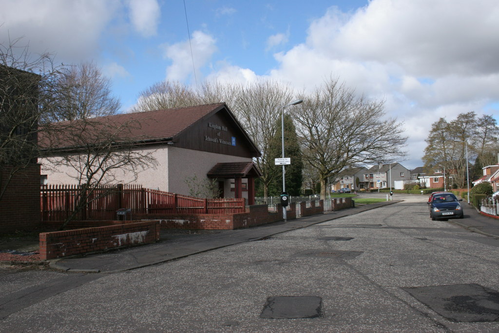 Kingdom Hall Bishopbriggs © Richard Sutcliffe Geograph Britain And