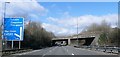 Rail crossing of the M4