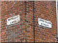 Boyscott Lane and Upper Olland Street Peace Year signs