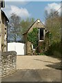 Barn and granary at 25 High Street, Morcott