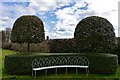 Filleigh, Castle Hill Gardens: Immaculately manicured seating area