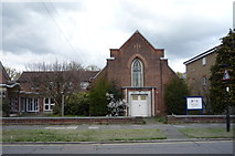 TQ2995 : Oakwood Methodist Church by JThomas
