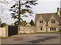 The lodge and gate for Ellenborough Park