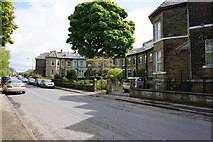 SE1734 : Undercliffe Crescent on Undercliffe Old Road by Ian S