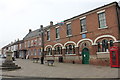 27 Queen Street and Manor Court House, Market Place, Epworth