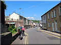 Cilgant Aberfan / Aberfan Crescent