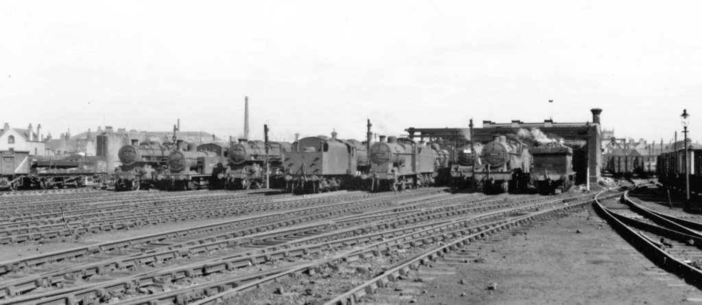 Workington Locomotive Depot, 1954 © Walter Dendy, deceased :: Geograph ...