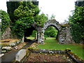 Arches, Magheralin graveyard