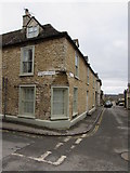SO8700 : Corner of Tetbury Street and Well Hill, Minchinhampton by Jaggery