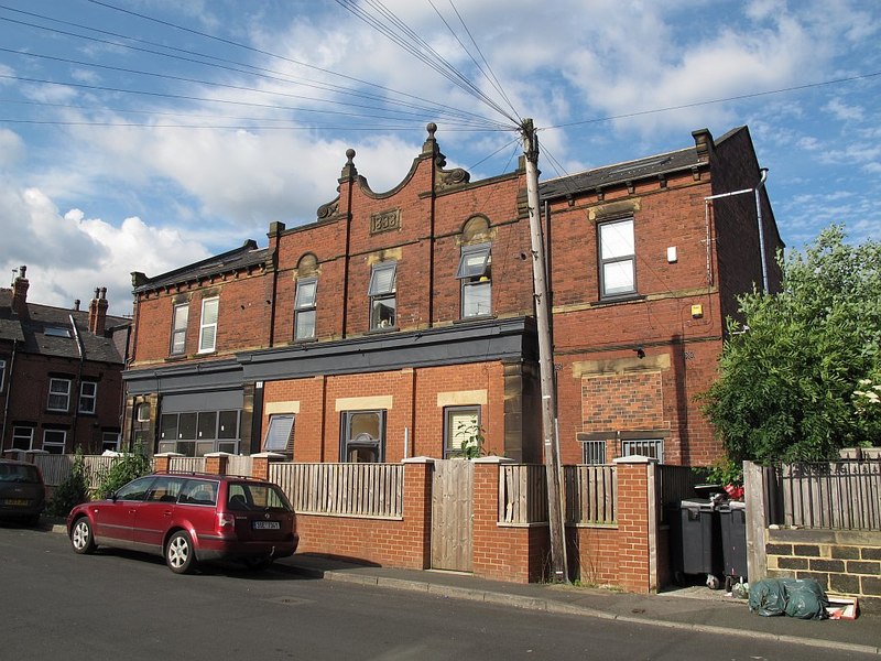 Former Co-Operative store, Armley Lodge... © Stephen Craven :: Geograph ...