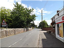 TL9979 : C637 Thelnetham Road, Hopton by Geographer