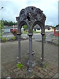 NS3878 : Old drinking fountain, Renton by Lairich Rig