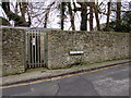 Cuckoo Row name sign and gas installation, Minchinhampton