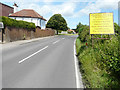 Advance notice beside Spinney Lane