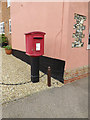TL9874 : Post Office The Street Postbox by Geographer