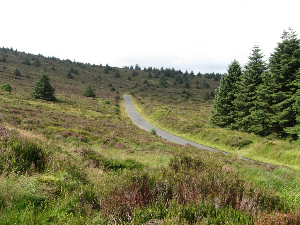 mountain-road-from-the-rough-path-to-the-eric-jones-geograph-ireland