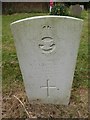 Chalfont St Giles Parish Church: CWGC grave (iii)