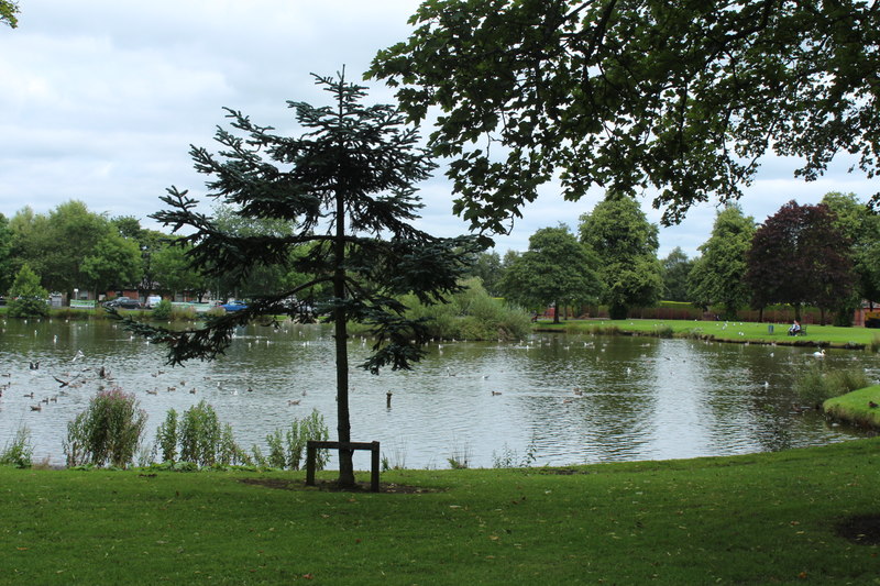 Kay Park Pond, Kilmarnock © Billy McCrorie :: Geograph Britain and Ireland