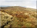 J1114 : The ridge path between Carnavaddy and Black Mountain by Eric Jones