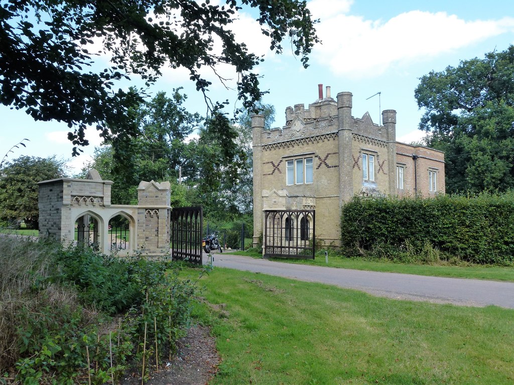 Entrance Gate To Wallington Hall © Richard Humphrey Geograph