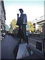 Sherlock Holmes statue outside Baker Street Station