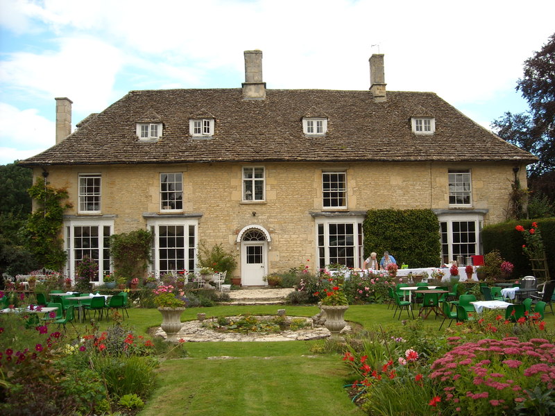 Kempsford Manor © Vieve Forward :: Geograph Britain And Ireland