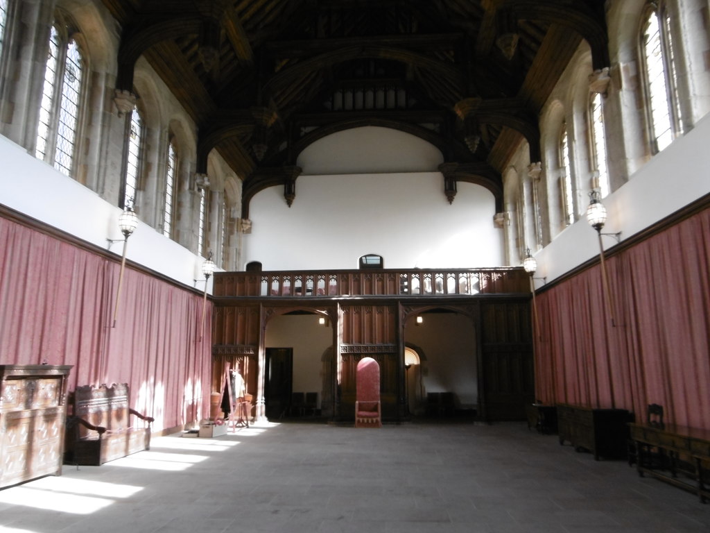 the-great-hall-at-eltham-palace-marathon-geograph-britain-and-ireland