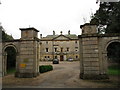 Wellingore Hall and entrance