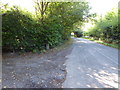 Handcross Road going west towards crossroads with Brantbridge Lane