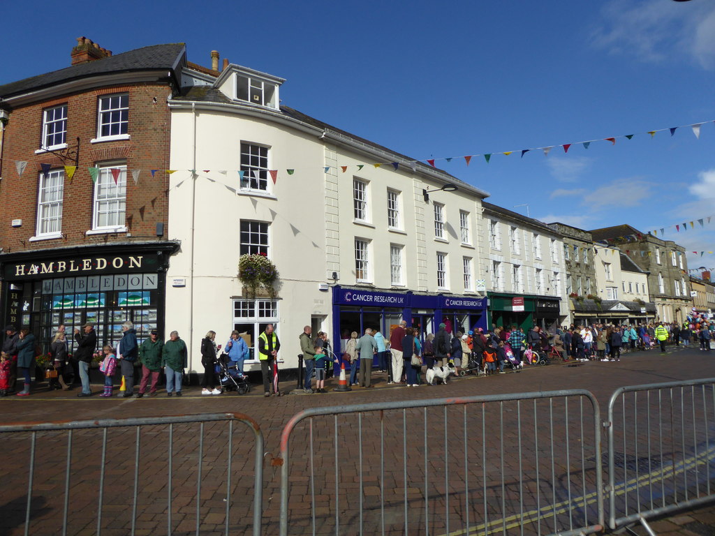 Shaftesbury High Street © Jonathan Hutchins :: Geograph Britain and Ireland