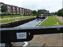 SJ3492 : Stanley Top Lock No 1 on the Leeds and Liverpool Canal by Mat Fascione