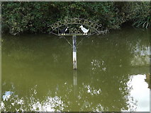 TM0691 : Rod Alley Pond sign by Geographer