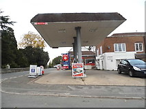 TQ1740 : Murco petrol station on The Street, Capel by David Howard