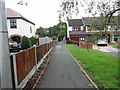 Start of footpath 170 in Beverley Gardens