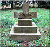 TG3505 : WW1 grave by Evelyn Simak