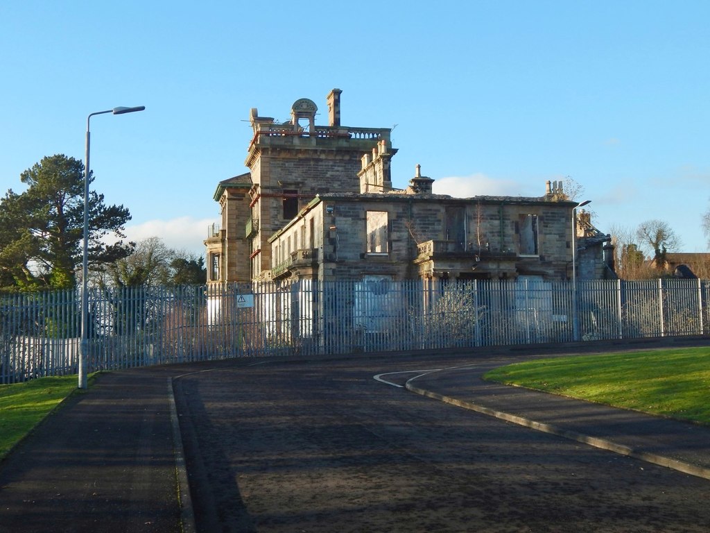 Helenslee House / Keil School © Lairich Rig :: Geograph Britain And Ireland