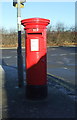 Elizabeth II postbox on Blackburn Road