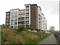 NZ2462 : Apartment block, Gateshead riverside by Graham Robson