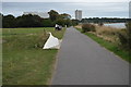 SU4309 : National Cycle Route 2 and Solent Way, Weston Shore by N Chadwick