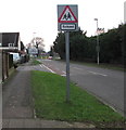 Warning sign - school, Severnvale Drive, Quedgeley