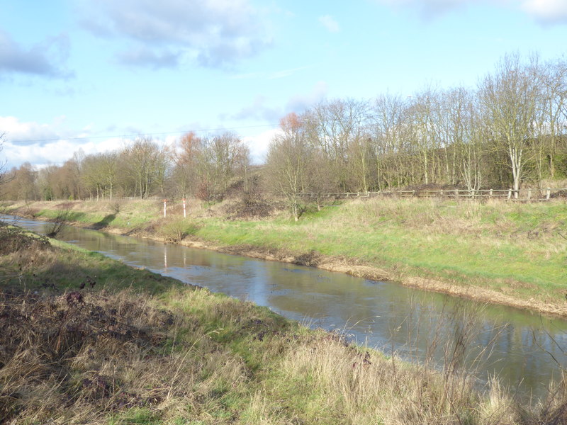 River Roding and Roding Valley Park © Marathon :: Geograph Britain and ...