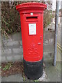 King George V pillar box on Orme Road, Bangor