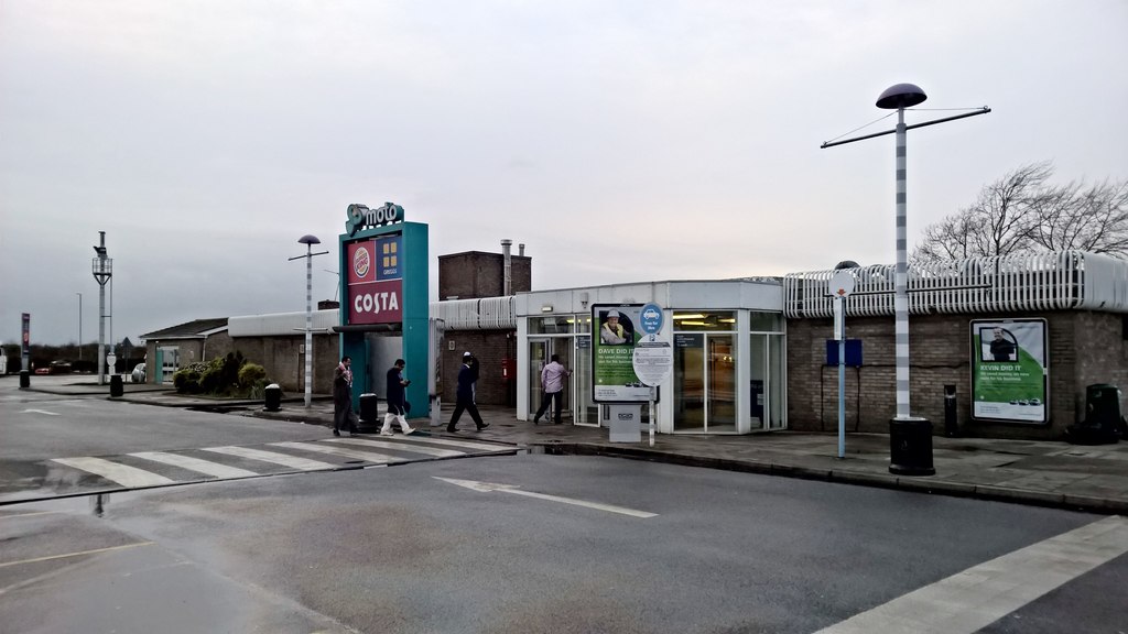 grantham-north-services-on-the-a1-chris-morgan-geograph-britain