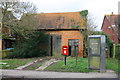 Outbuilding to right of #9 Buckingham Road