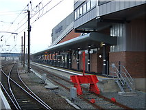 SE5703 : Platform 0, Doncaster Railway Station by JThomas