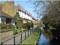 TQ3296 : Riverside houses in Enfield by Marathon