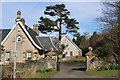 Houses off the B833 at Ardpeaton