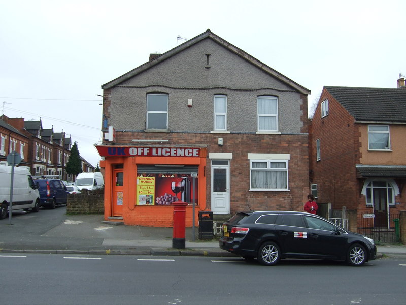 Off licence on Nottingham Road, Basford © JThomas Geograph Britain