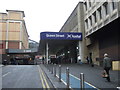 Dundas Street entrance to Queen Street Railway Station