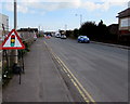 ST3037 : Temporary warning sign facing the A39 The Drove, Bridgwater by Jaggery